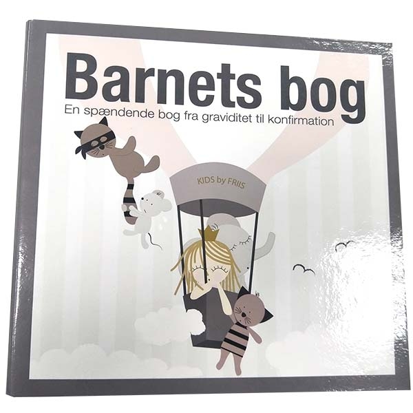 Barnets bog i fin gaveæske, pige