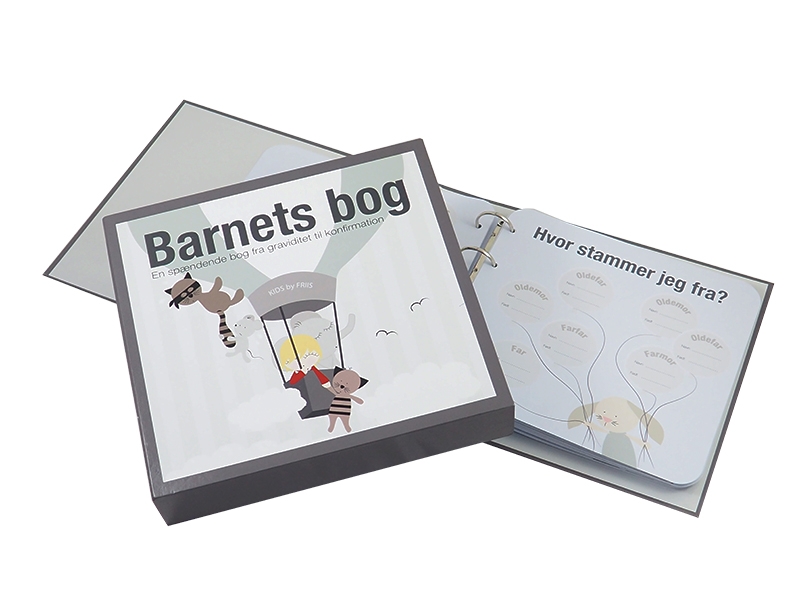 Barnets bog i fin gaveæske, dreng